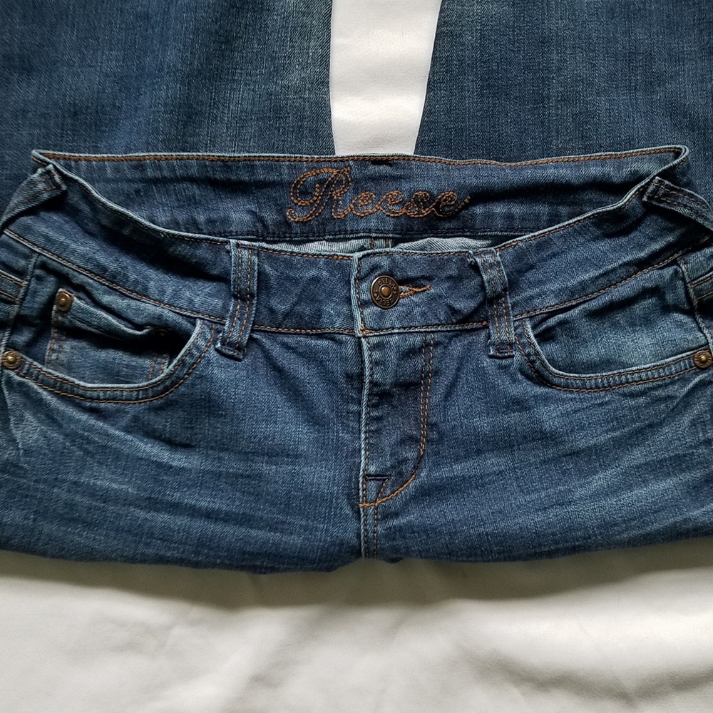 dELIAs Reece Low Rise Boot Cut Jeans - Picture 3 of 7
